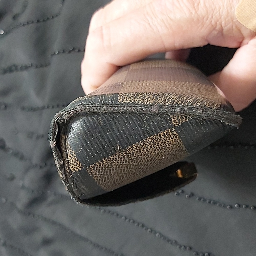 Fendi Eyeglass case - Picture 5 of 9